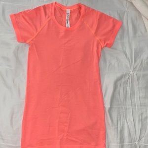 Lululemon swiftly tee